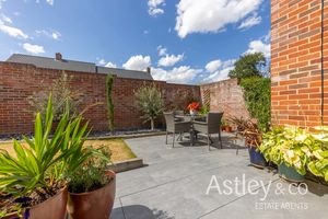 garden- click for photo gallery